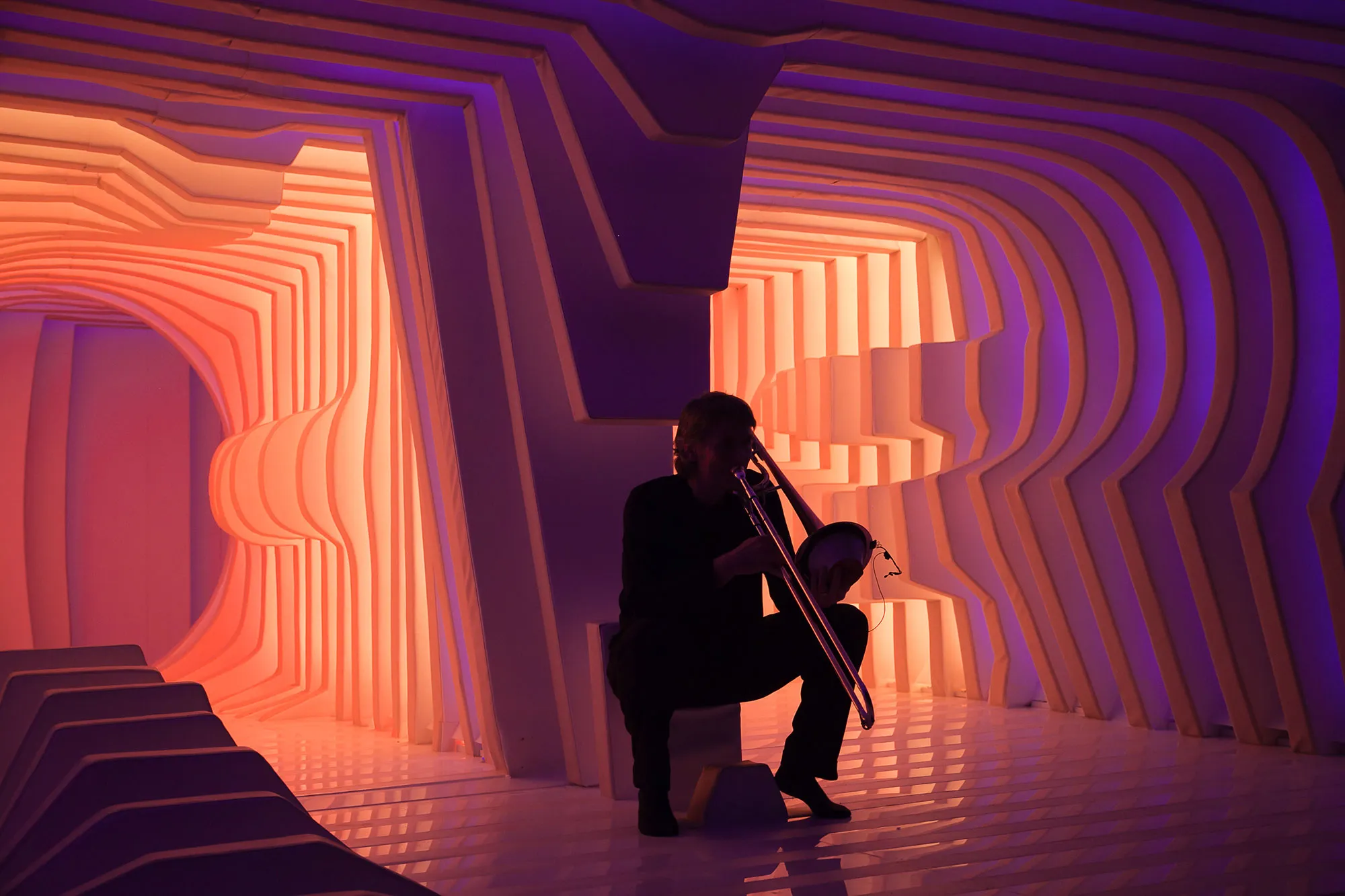 Daily Light and Sound Therapy May Slow Alzheimer’s Decline