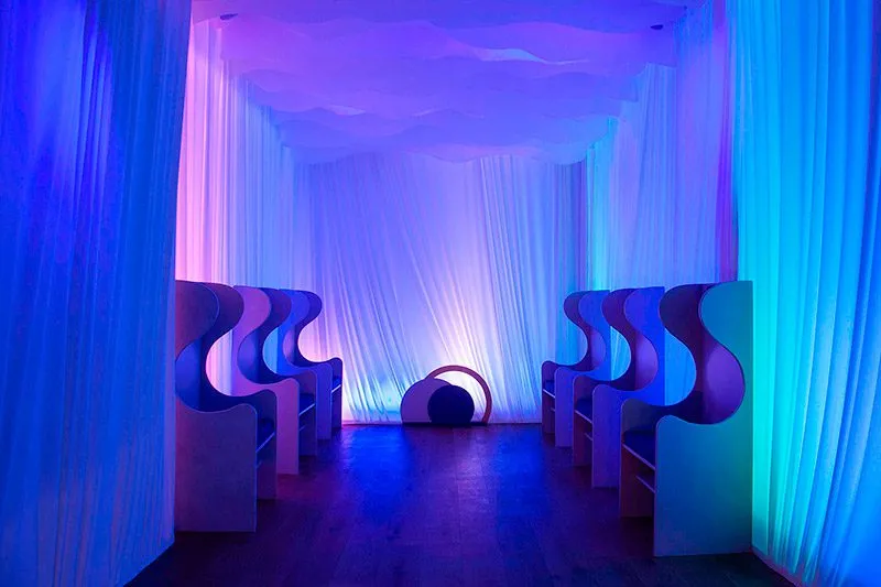 Daily Light and Sound Therapy May Slow Alzheimer’s Decline 2 Daily light and sound therapy may slow Alzheimer’s decline—offering new hope for memory, cognition, and quality of life. Credit: StackZone Neuro